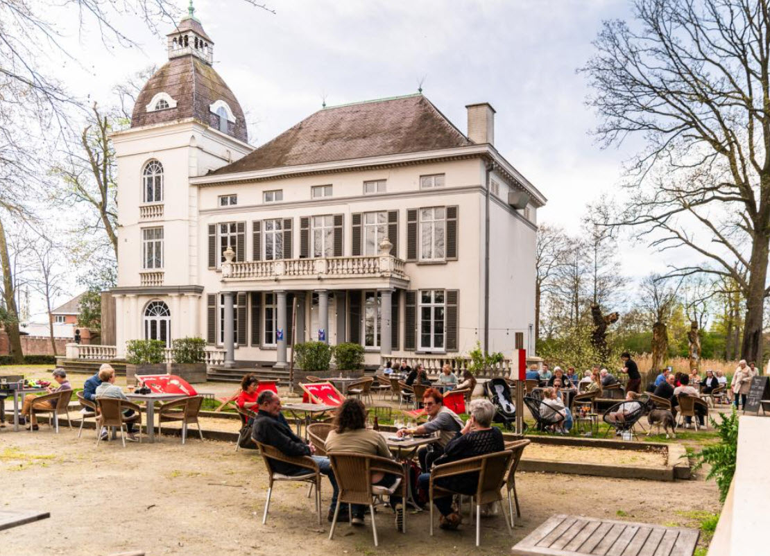 Kasteel Viteux, Belgium